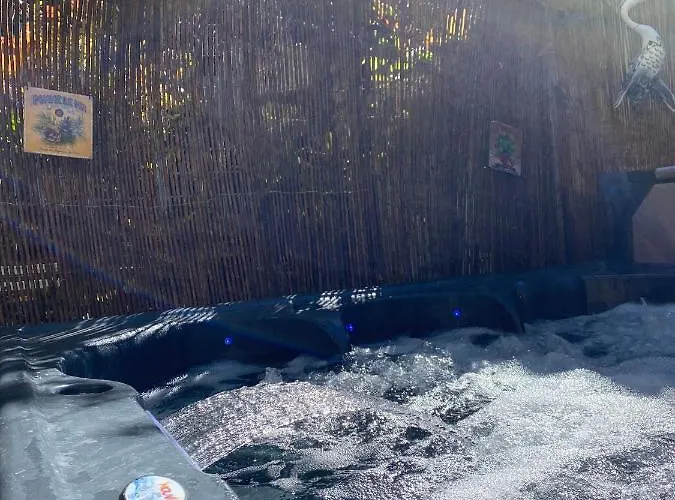 La Paillère Couette-café 3*